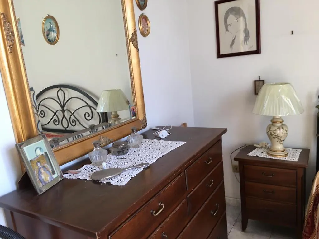 Apartment Pressi Caronte E Svincolo Autostrada,Appartamento Messina Italy
