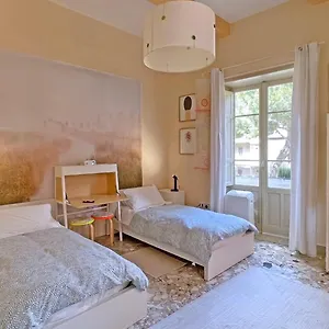  Maison d'hôtes Three